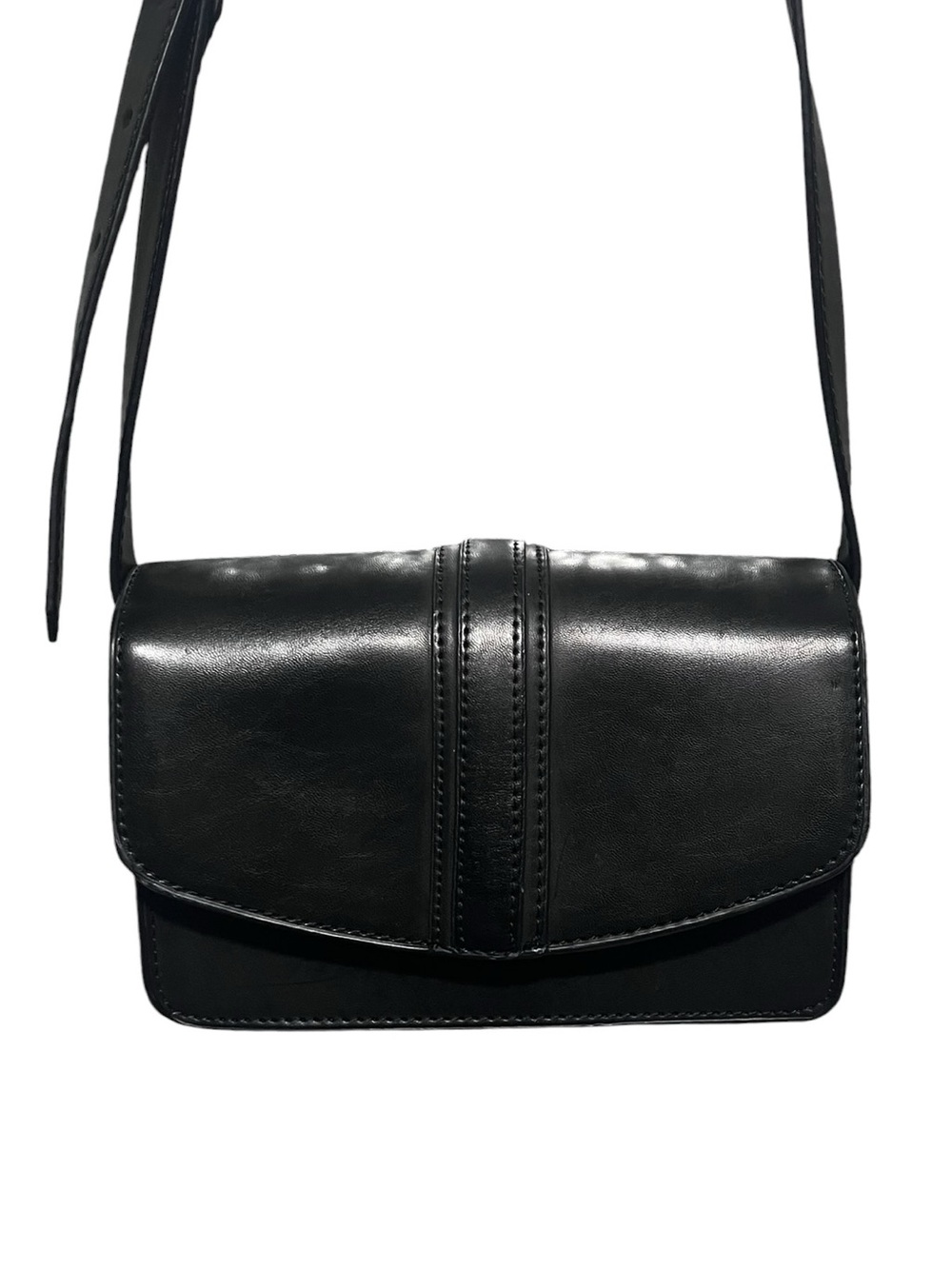 20) Urban Outfitters Classic Black Crossbody Bag
